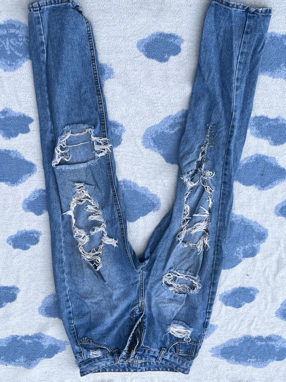 Jeans with paper clips
